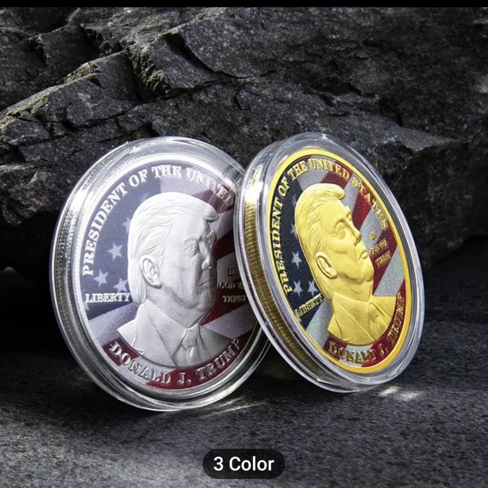 New Pair of Trump Commemorative Presidential Coins in Cases
